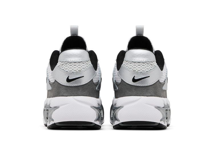 Nike Wmns Zoom Air Fire 'Photon Dust Metallic Silver' — Photon Dust/White/Smoke Grey/Metallic Silver (7)