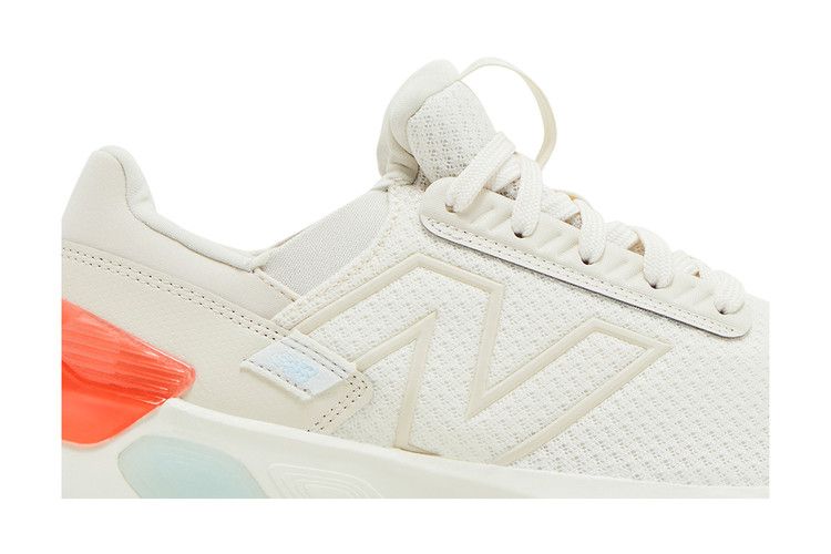 New Balance Wmns Fresh Foam X 1440 Wide 'Sea Salt Gulf Red' — Sea Salt/Linen/Gulf Red