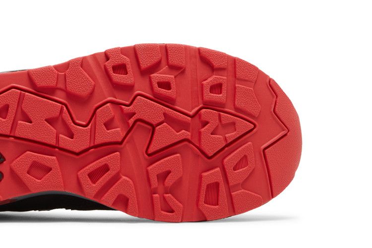 New Balance 580 'Propaganda Pack' — Black/Red