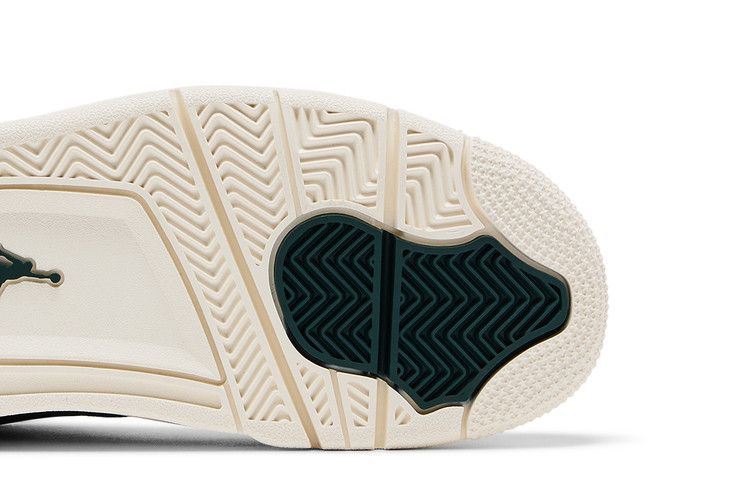 Wmns Air Jordan 4 RM 'Oxidized Green' — Oxidized Green/White/Sail