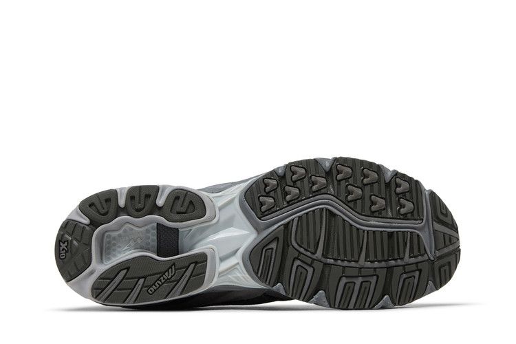 Slow Steady Club x Mizuno Wave Rider 10 'Charcoal Grey' — Charcoal/Grey
