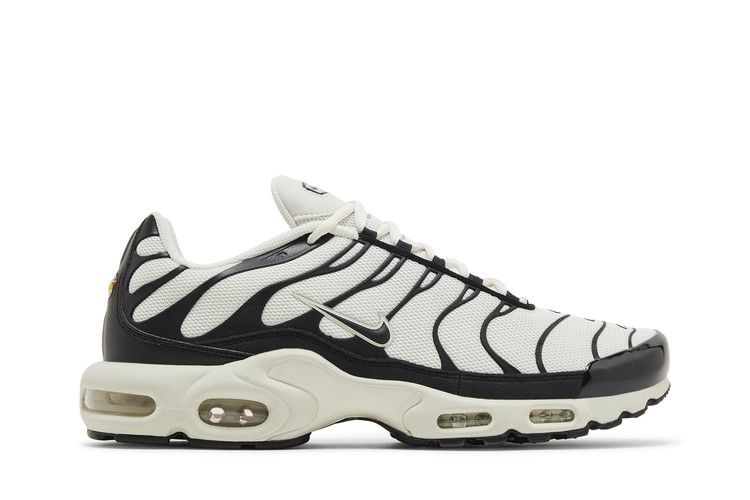 Nike Air Max Plus Essential 'Panda' — White/Black (2)