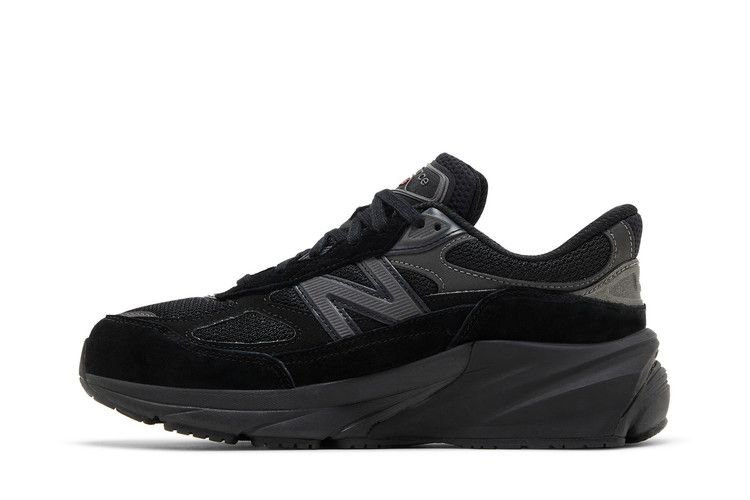 New Balance 990v6 Big Kid 'Black Metallic' — Black