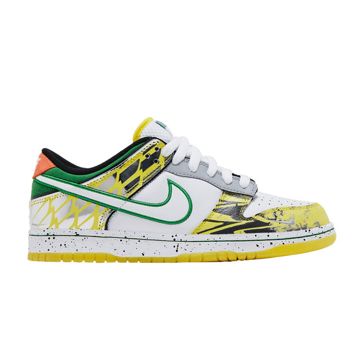 Nike Dunk Low 'What the Duck - University of Oregon Away' PE — White/Black/Metallic Silver/Apple Green