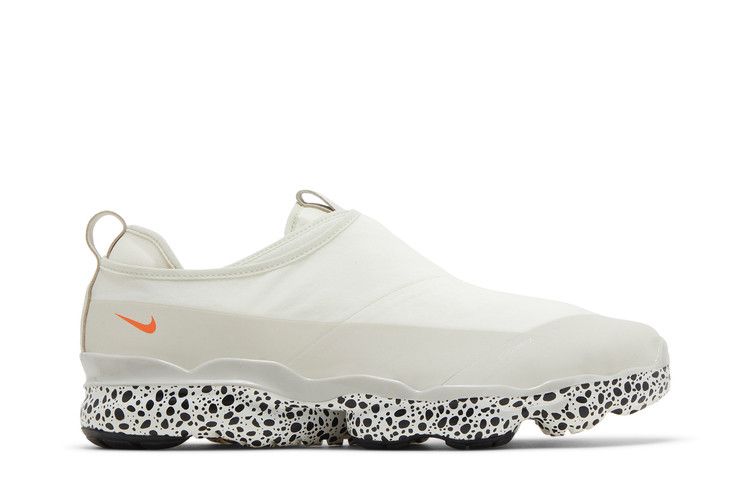 Nike Air VaporMax Moc Roam 'Electric Pack' — Sail/Light Bone/Black/Total Orange