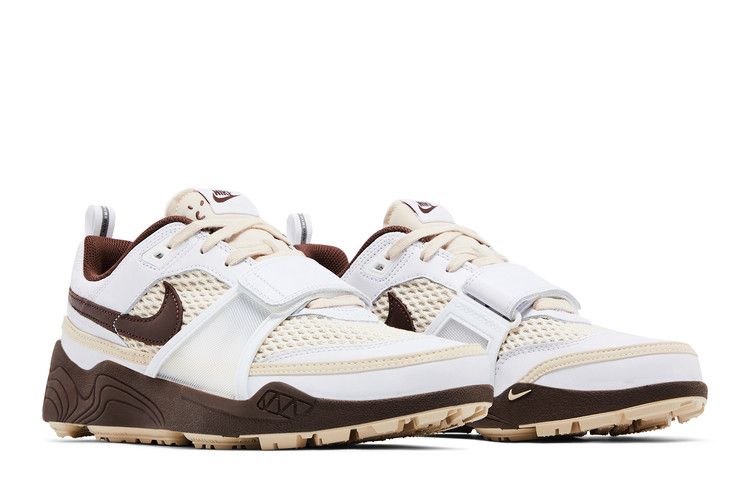 Travis Scott x Nike Zoom Field Jaxx 'Light Chocolate' — White/Light Chocolate/White