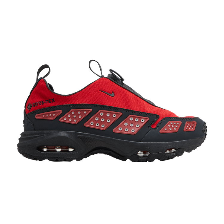 Nike Wmns Air Sunder Max GORE-TEX 'Hyper Crimson' — Hyper Crimson/Dark Smoke Grey/Fire Red/Black/Dark Smoke Grey/Silver
