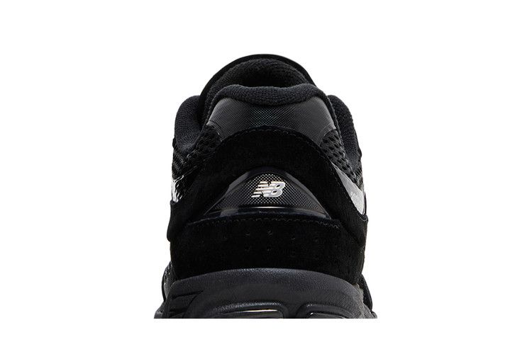 New Balance 2002R 'Tape Layer Pack - Black' — Black/Black/Metallic