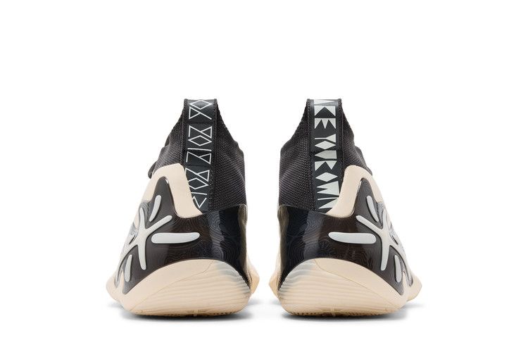 Li-Ning Way of Wade 11 'Hall of Fame' — Black/Cream