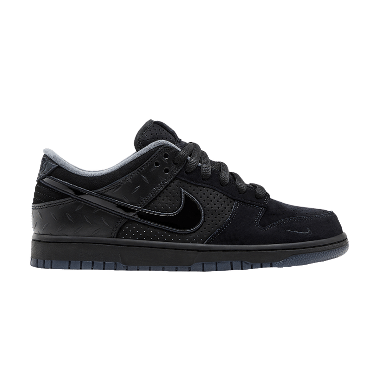 Nike Dunk Low ‘What the Duck - University of Oregon Alternate’ PE — Black/Black/Black/Volt
