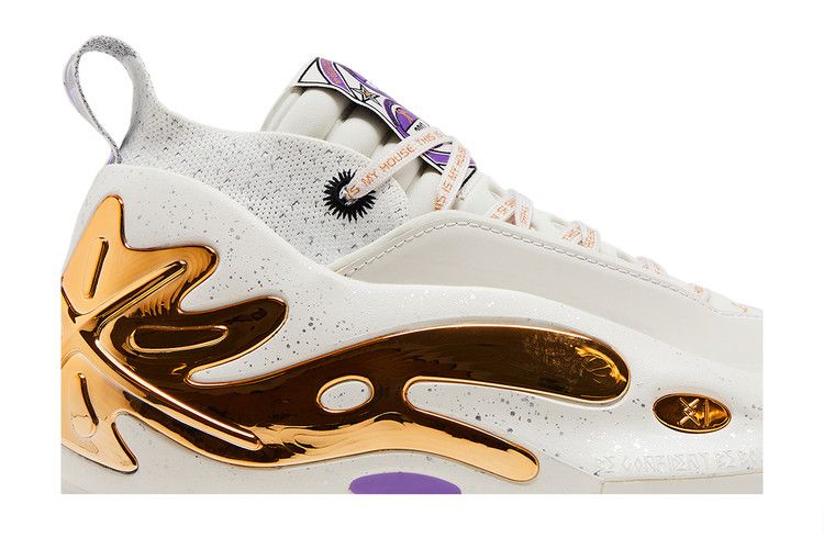 Li-Ning Way of Wade 11 'Statue' — White/Gold