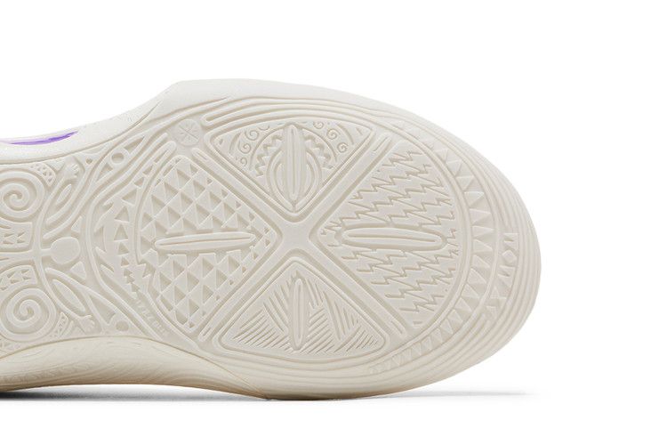 Li-Ning Way of Wade 11 'Statue' — White/Gold