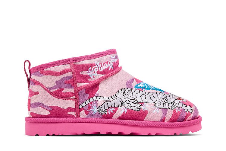 Palace x UGG Classic Ultra Mini Boot 'Pink Camo' — Pink