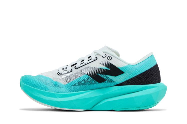 New Balance Wmns FuelCell Rebel v4 Wide 'Cyber Jade' — Cyber Jade/Black/White