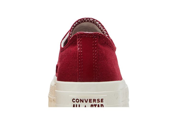 Converse Wmns Chuck Taylor All Star Lift Platform Low 'Valentine's Day 2025' — Park Red/Vintage White/Egret