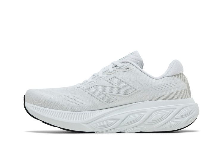 New Balance Wmns Fresh Foam X 880v15 'White Sea Salt' — White/Sea Salt/Black