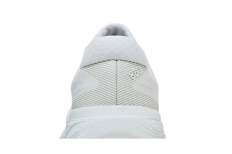 New Balance Wmns Fresh Foam X 880v15 'White Sea Salt' — White/Sea Salt/Black