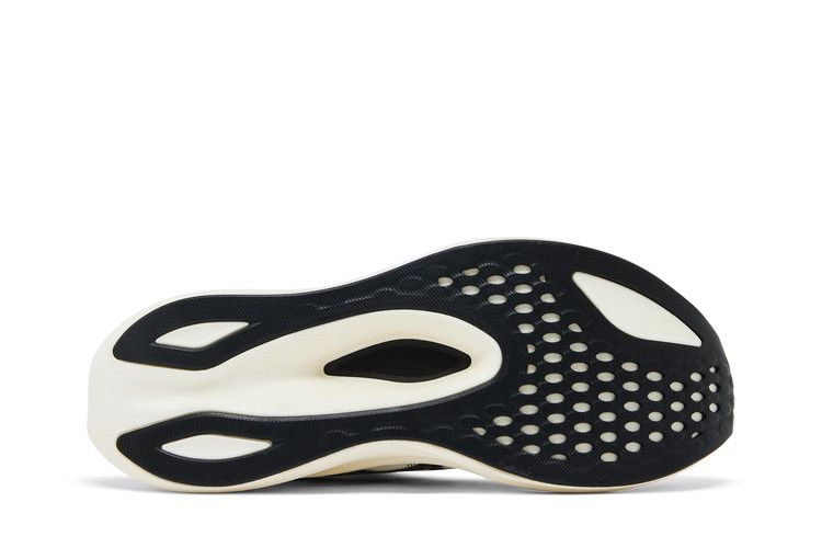 Asics Wmns Magic Speed 4 'White Black' — White/Black