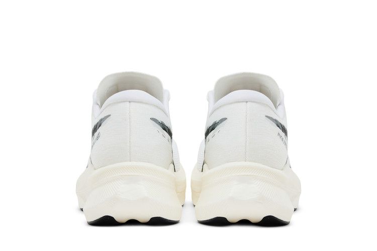 Asics Wmns Magic Speed 4 'White Black' — White/Black