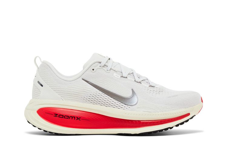 Nike Vomero 18 'Platinum Tint Siren Red' — Platinum Tint/Siren Red/Light Smoke Grey/Metallic Pewter (2)