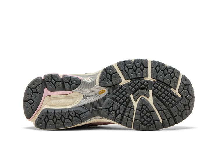 New Balance 1906R Big Kid 'Rose Sugar Ice Wine' — Rose Sugar/Ice Wine