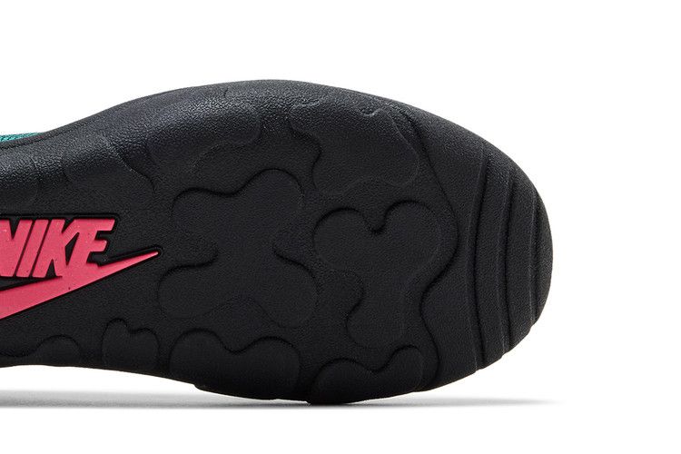 Nike Aqua Turf 'Turbo Green' — Turbo Green/Black/Washed Coral/Team Scarlet