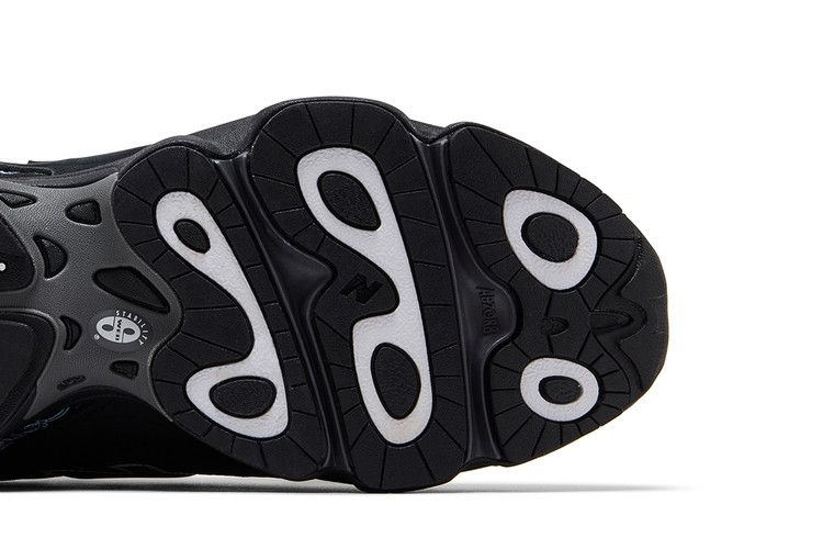 atmos x New Balance 1000 'Bāṅdhnū' — Black/White