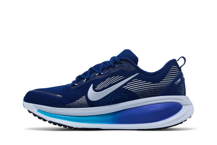 Nike Vomero 18 'Blue Void Metallic Silver' — Blue Void/Blue Lightning/Bright Crimson/Metallic Silver (4)