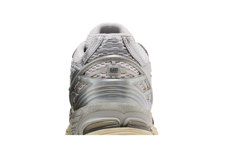 New Balance 1906R 'White Silver Distressed' — White/Silver