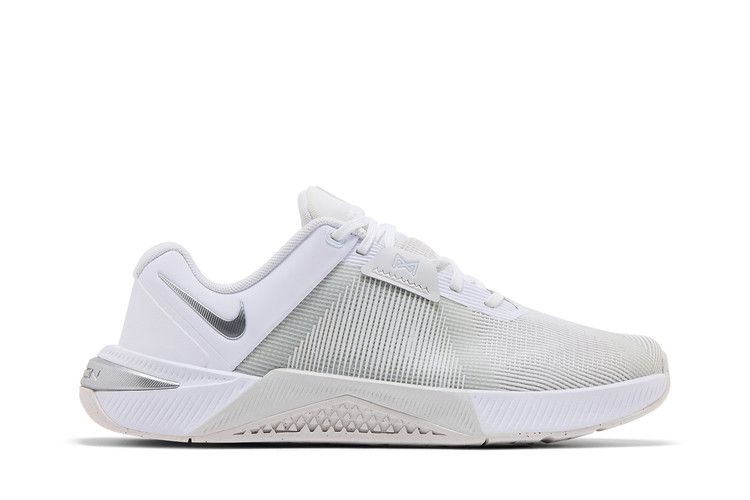 Nike Wmns Metcon 10 'White Platinum Tint' — White/Platinum Tint/Wolf Grey/Metallic Silver (2)