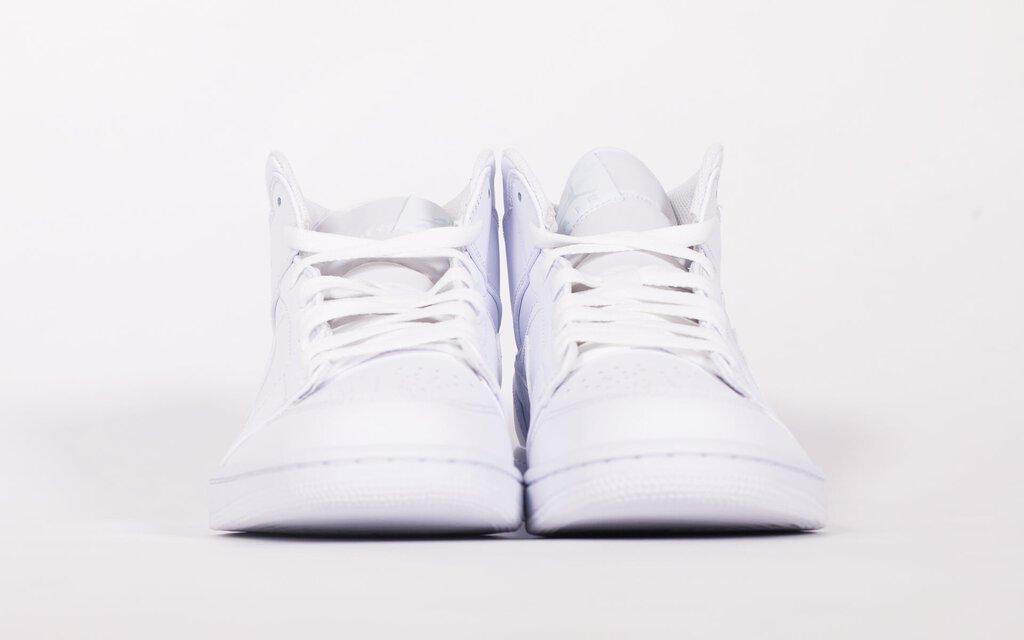 Air Jordan 1 Mid 'Triple White' (2020)