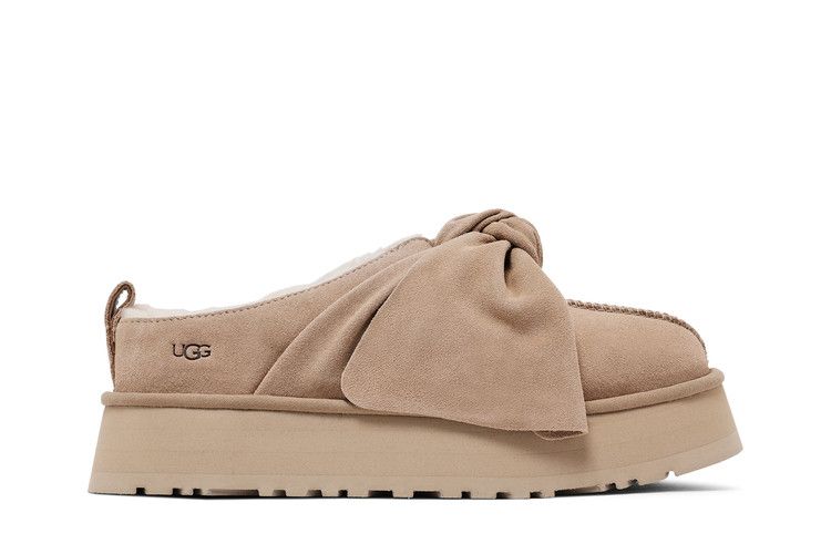 UGG Wmns Platform Slip-On Bow Slipper 'Sand' — Sand