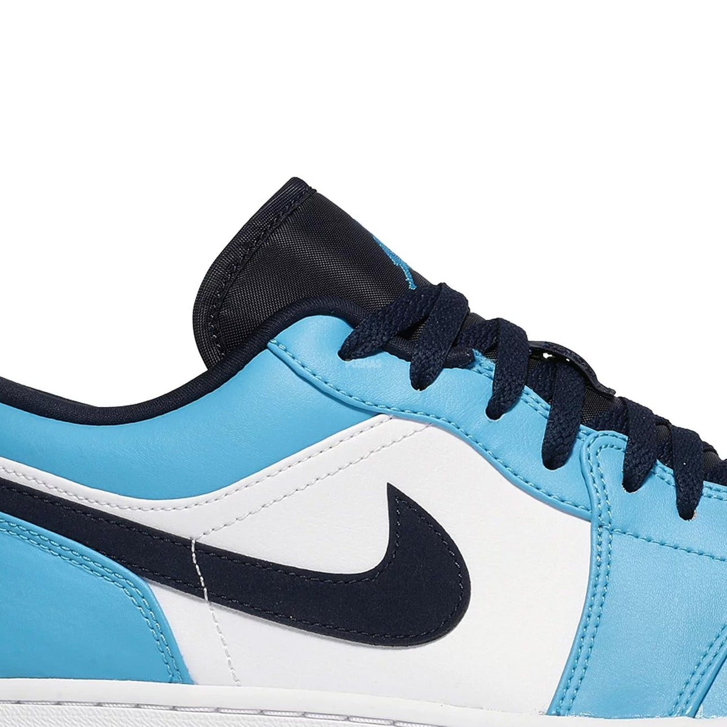 Air Jordan 1 Low Unc