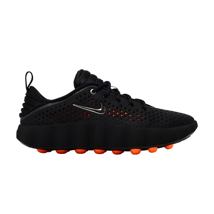Nike Wmns Mind 002 'Black Hyper Crimson' — Black/Chrome-Solar Red-Hyper Crimson-Black