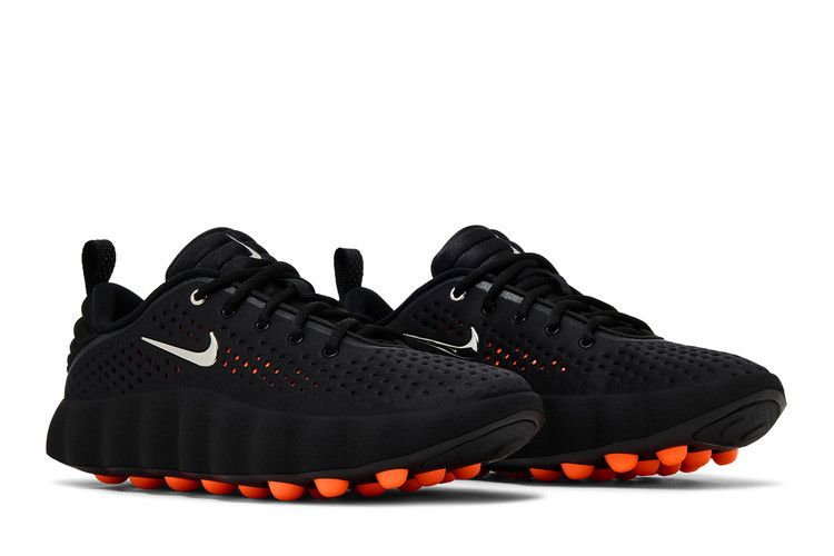 Nike Wmns Mind 002 'Black Hyper Crimson' — Black/Chrome-Solar Red-Hyper Crimson-Black (9)