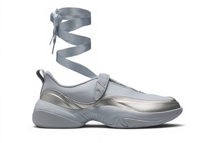 Wmns Air Jordan Pointe 'Metallic Silver' — Metallic Silver/Smoke Grey/Photon Dust