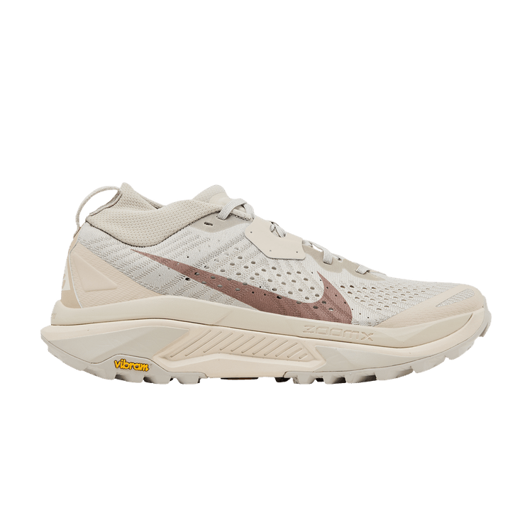 Nike ZoomX ACG Zegama 'Cream Orewood Brown' — Cream Ii/Safety Orange/Light Orewood Brown