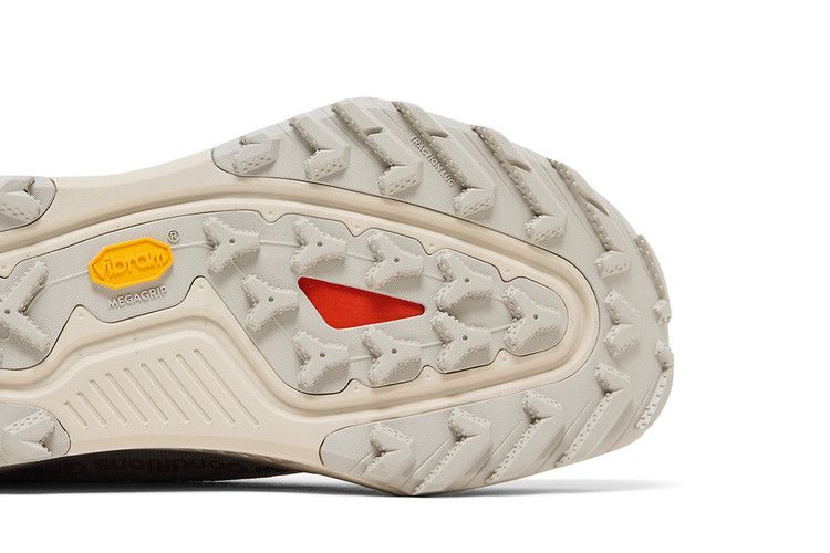 Nike ZoomX ACG Zegama 'Cream Orewood Brown' — Cream Ii/Safety Orange/Light Orewood Brown (6)