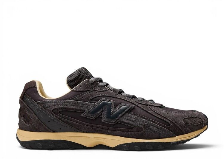 AURALEE x New Balance 204L 'Brown' — Brown