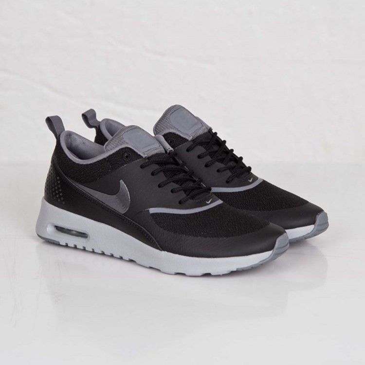 Nike Wmns Air Max Thea — Black/Cool Grey/Wolf Grey/Metallic Silver