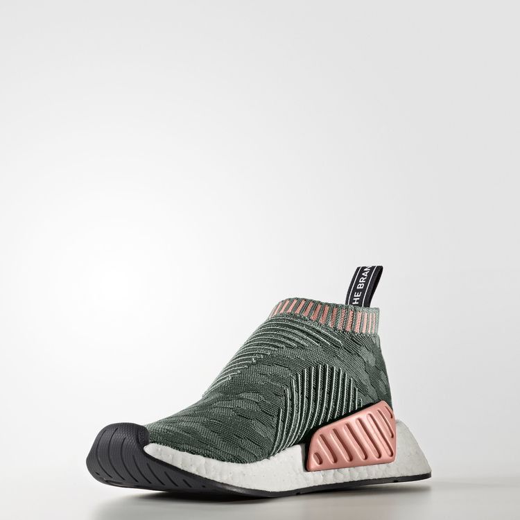 Adidas Wmns NMD_CS2 Primeknit 'Trace Green' — Trace Green/Trace Green/Trace Pink