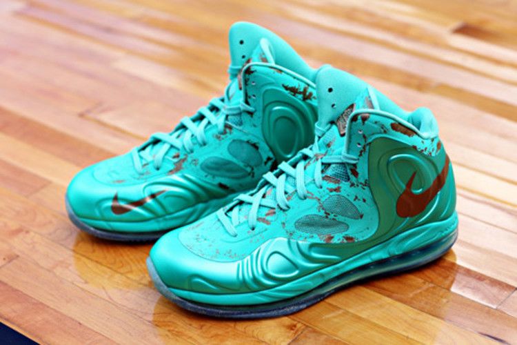 Nike Air Max Hyperposite 'Statue Of Liberty' — Crystal Mint/Metallic Coppercoin