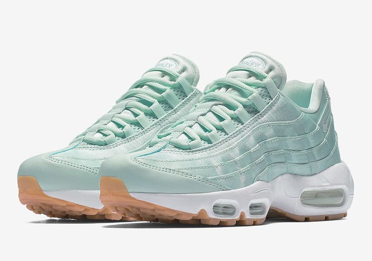 Nike Wmns Air Max 95 'Fiberglass' — Fiberglass/Fiberglass-White-Gum Yellow (2)