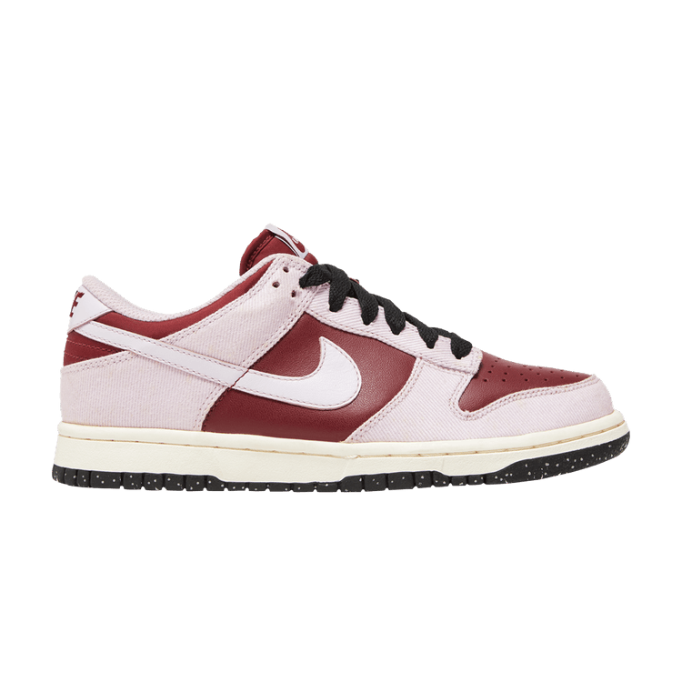 Nike W'S Dunk Low Cl — Team Red/Doll-Black-Sail