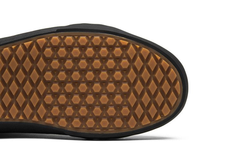 The North Face x Vans Sk8-Hi 46 MTE DX 'Black' — Black/Black
