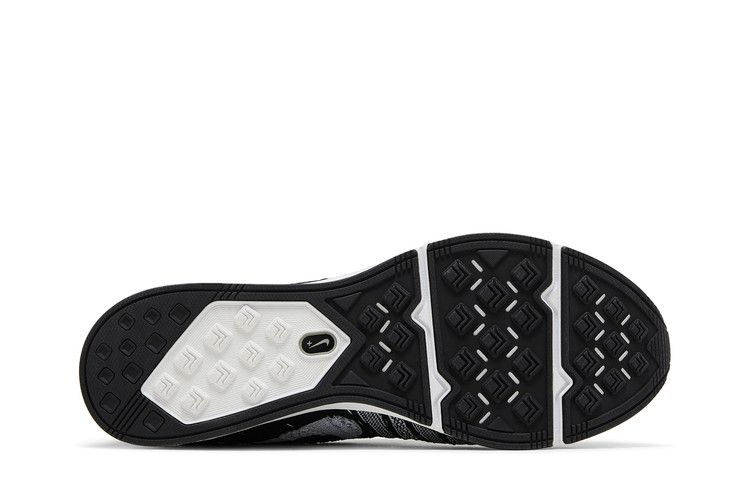 Nike Flyknit Trainer+ 'Black White' — Black/White