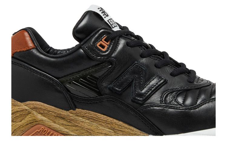 Mita Sneakers x Real Mad Hectic x New Balance MT580 '10th Anniversary' — Black