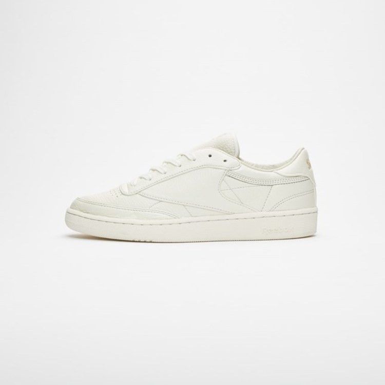 Sneakersnstuff x Reebok Club C 85 'Premium' — Chalk/Tan