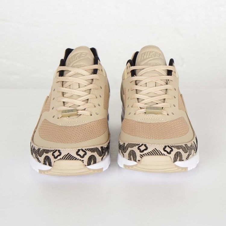 Nike Wmns Air Max BW Ultra LOTC QS 'London' — Linen/Linen-Black