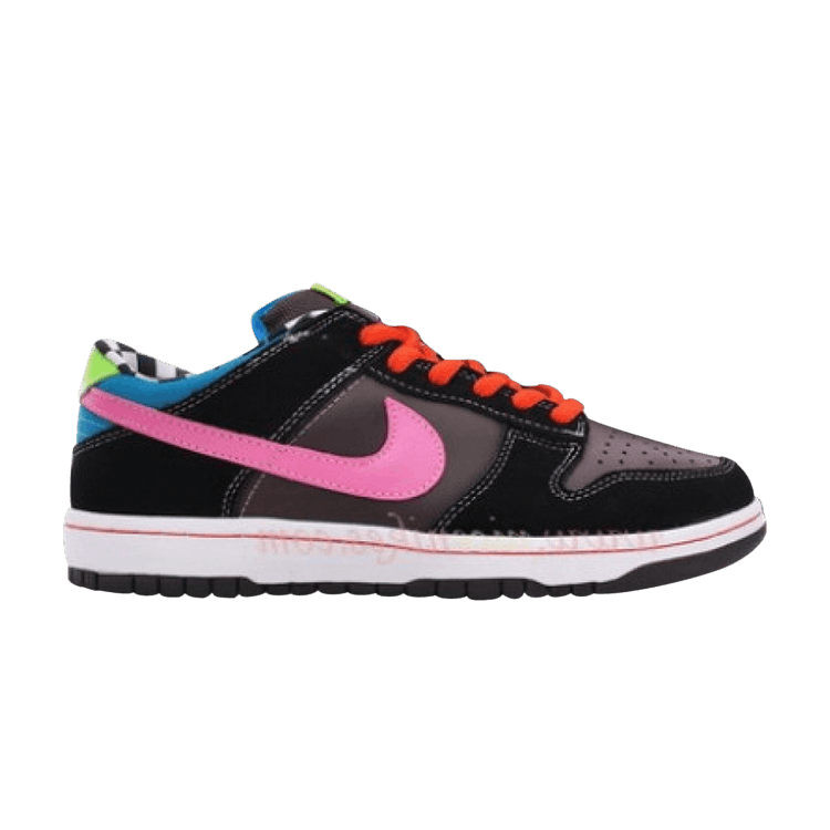Nike Dunk Low Pro SB '720' — Dark Charcoal/Bright Pink